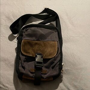 Eddie Bauer Black and Brown Men's Bag